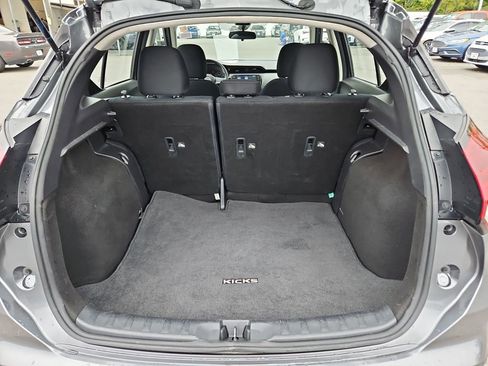 Used 2024 Nissan Kicks SV image 29