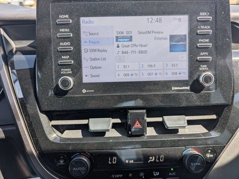 Used 2023 Toyota Camry SE image 13