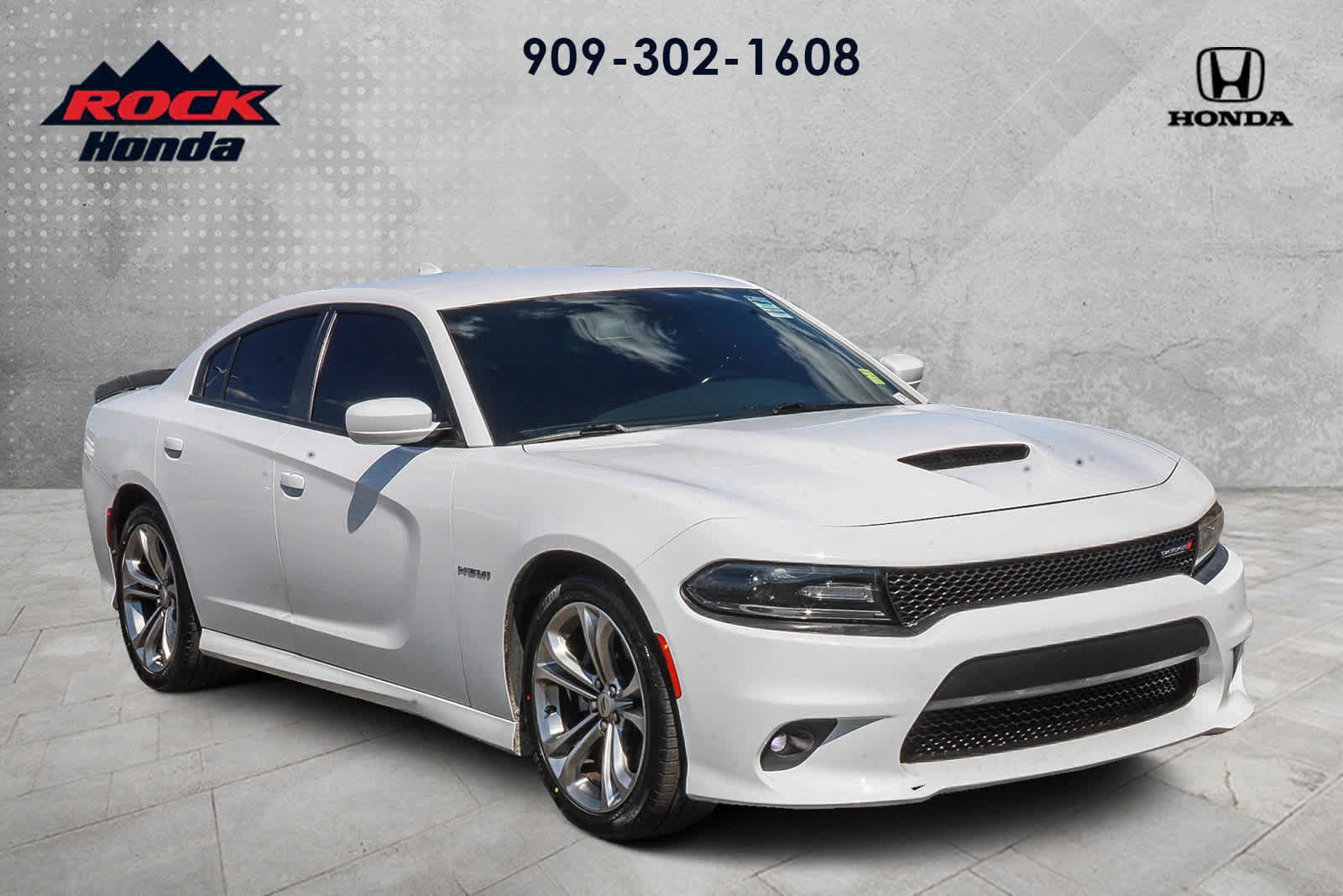 Used 2021 Dodge Charger R/T RWD image 3