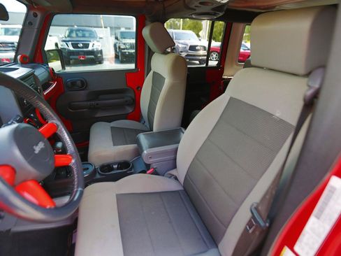 Used 2010 Jeep Wrangler Unlimited Sport AWD/4WD image 5