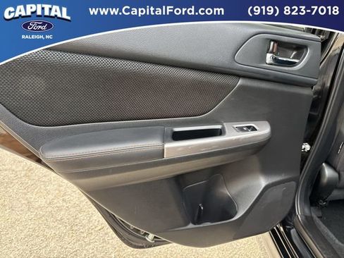 Used 2016 Subaru Crosstrek 2.0i Premium image 17