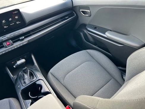 Certified 2025 Kia K4 LXS image 11