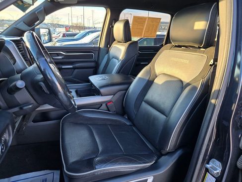 Used 2020 RAM 1500 Laramie w/ Sport Appearance Package image 16