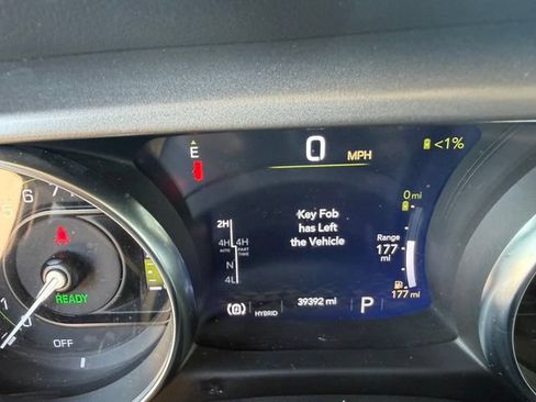 Used 2023 Jeep Wrangler Unlimited Rubicon 4xe w/ Cold Weather Group AWD/4WD image 14