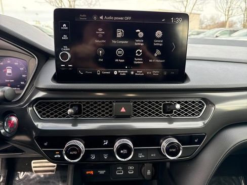 Used 2023 Acura Integra A-Spec image 18