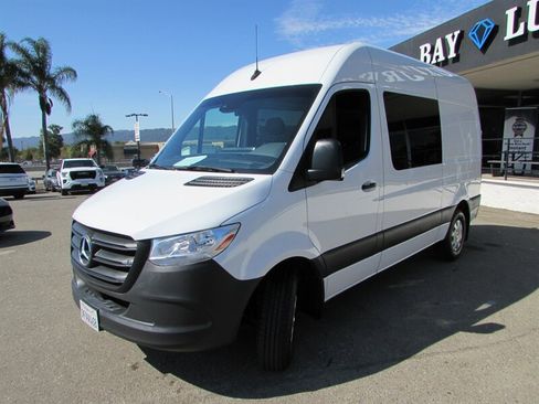 Used 2023 Mercedes-Benz Sprinter 2500 image 3