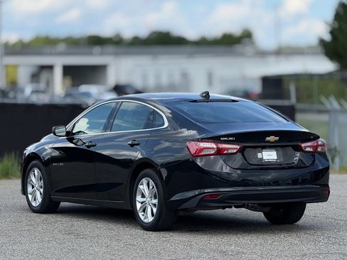 Used 2019 Chevrolet Malibu LT FWD image 10