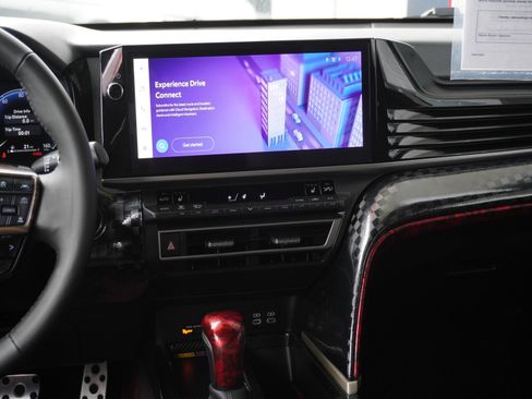 Used 2025 Toyota Camry XSE image 15