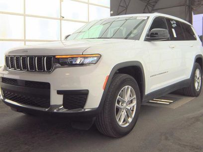 Used 2024 Jeep Grand Cherokee L Laredo