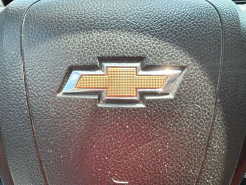 Used 2014 Chevrolet Cruze LS FWD image 20