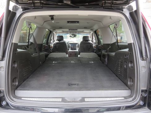 Used 2015 Cadillac Escalade ESV Premium AWD/4WD image 31