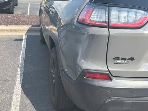 Used 2023 Jeep Cherokee Altitude Lux w/ Lux Elite Package AWD/4WD image 7