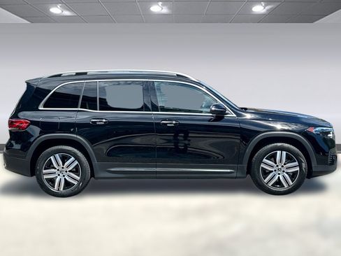Certified 2023 Mercedes-Benz EQB 300 4MATIC image 8