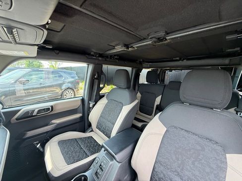 Used 2022 Ford Bronco Wildtrak AWD/4WD image 30