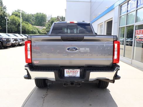 Used 2024 Ford F350 XLT w/ FX4 Off-Road Package AWD/4WD image 9