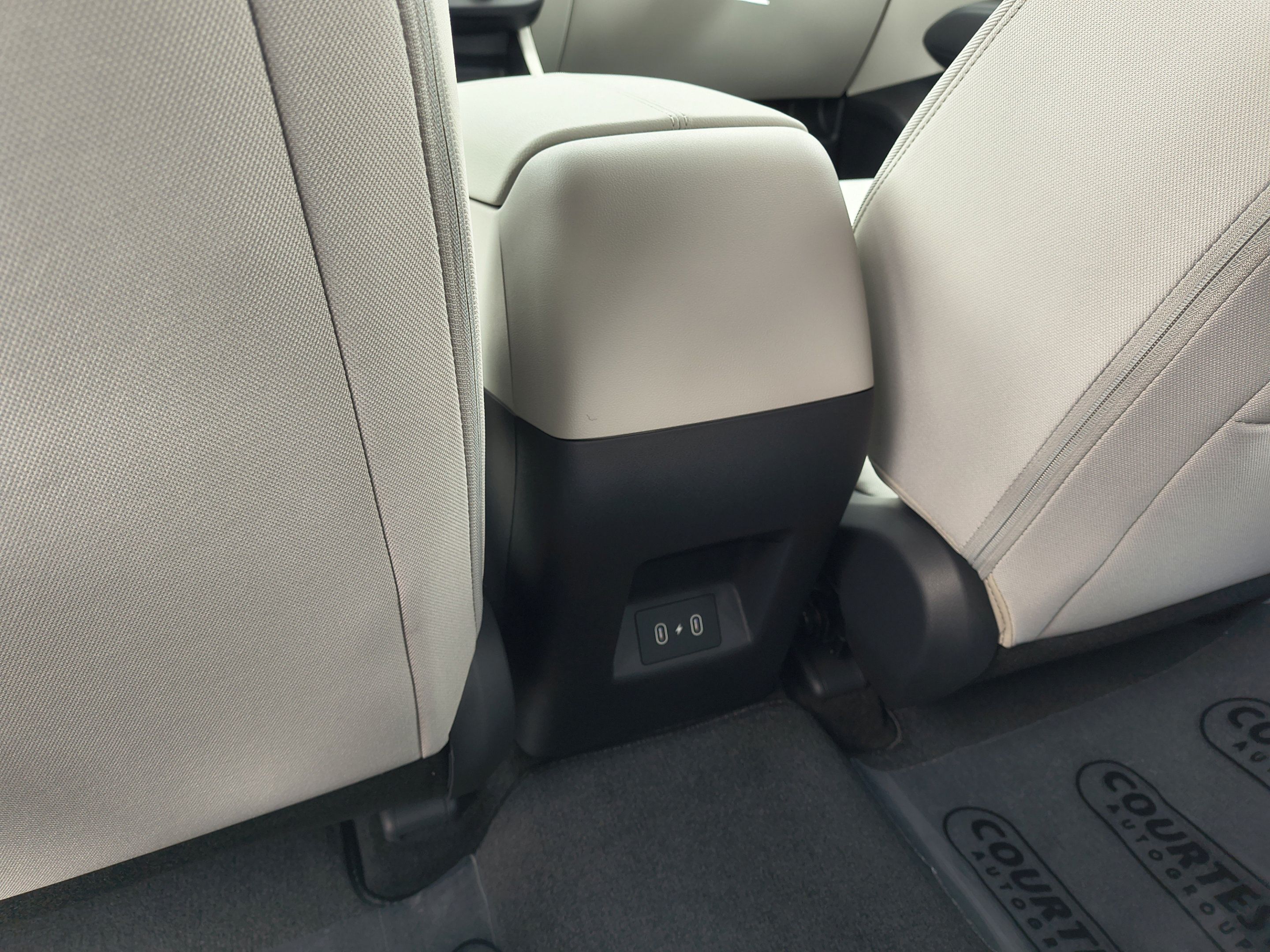 New 2026 Hyundai Tucson SE FWD image 14
