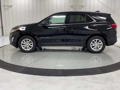 Used 2018 Chevrolet Equinox LT FWD image 5