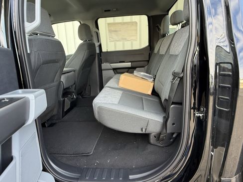 New 2026 Ford F350 XLT AWD/4WD image 11