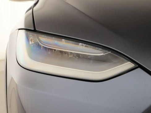 Used 2019 Tesla Model X AWD/4WD image 37