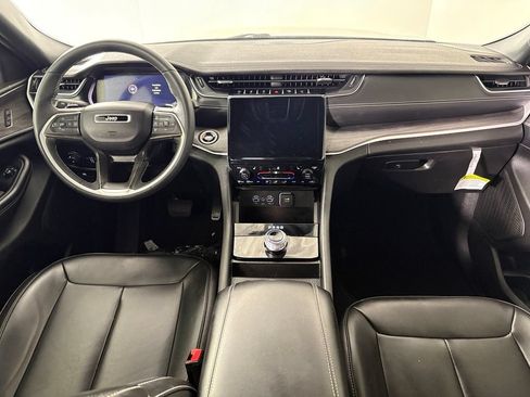 Used 2024 Jeep Grand Cherokee L Limited RWD image 48
