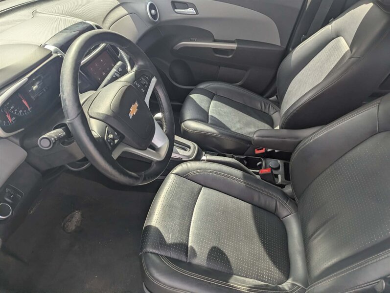 Used 2019 Chevrolet Sonic Premier FWD image 8