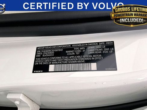 Used 2025 Volvo XC60 T8 Plus w/ Protection Package Premier AWD/4WD image 44
