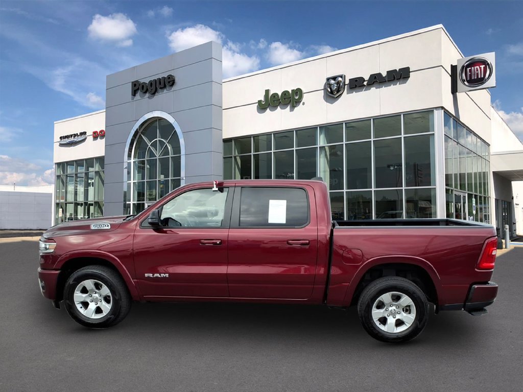 Used 2025 RAM 1500 Big Horn AWD/4WD image 5