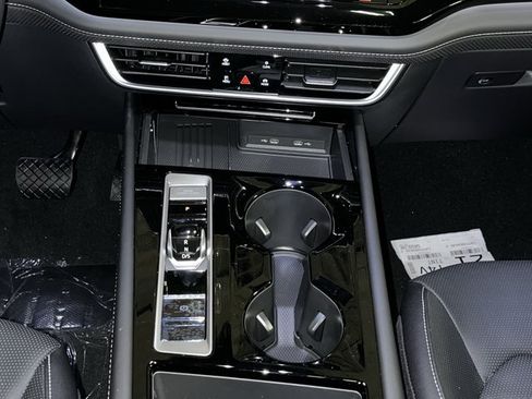New 2026 Volkswagen Atlas SEL AWD/4WD image 9