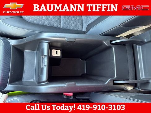 Used 2017 Chevrolet Colorado Z71 AWD/4WD image 17