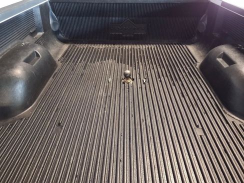 Used 2009 Ford F250 XL AWD/4WD image 6