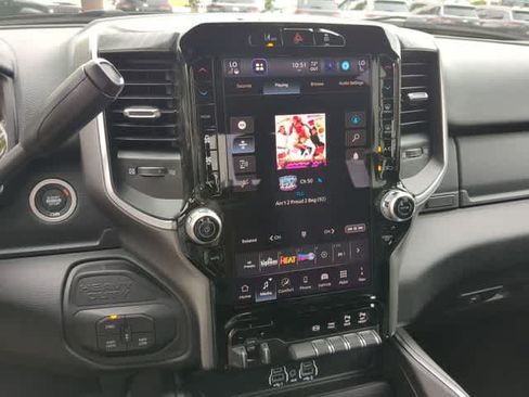 New 2026 RAM 2500 Big Horn AWD/4WD image 31