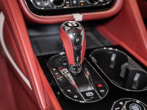 New 2026 Bentley Bentayga Speed image 45