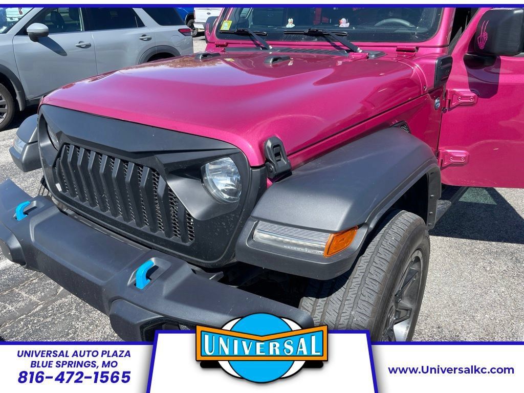 Used 2024 Jeep Wrangler Unlimited w/ Convenience Group AWD/4WD image 1