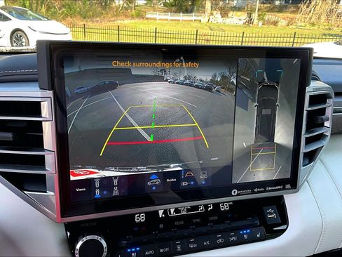 Certified 2024 Toyota Sequoia Capstone image 26