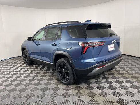 New 2026 Chevrolet Equinox LT w/ Midnight Edition FWD image 3