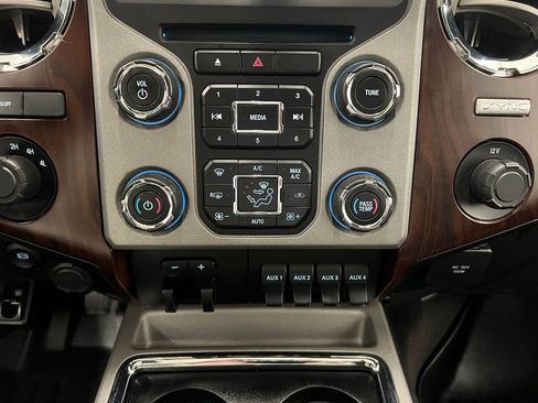 Used 2016 Ford F350 Lariat w/ Lariat Ultimate Package image 16