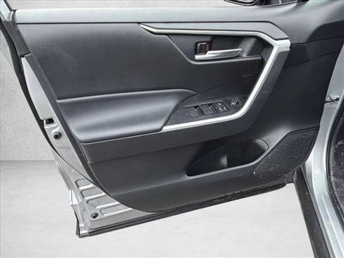 Used 2024 Toyota RAV4 XLE image 12