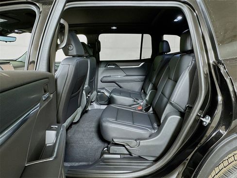 New 2026 GMC Acadia Elevation w/ Black Edition image 13