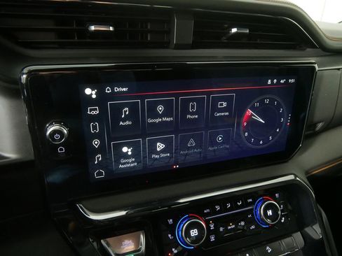 Used 2024 GMC Sierra 1500 AT4 w/ Technology Package image 28