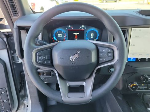 New 2026 Ford Bronco 4-Door image 23