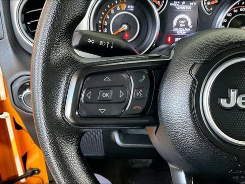 Used 2021 Jeep Wrangler Unlimited Sport AWD/4WD image 10