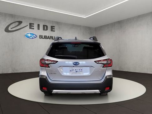 Certified 2025 Subaru Outback Limited image 6