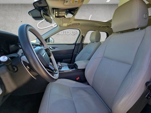 Used 2025 Land Rover Range Rover Velar Dynamic SE image 19