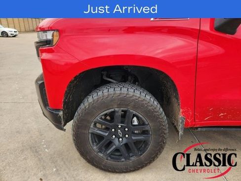 Used 2022 Chevrolet Silverado 1500 LT Trail Boss image 13