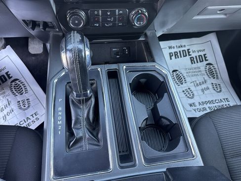 Used 2015 Ford F150 XLT w/ Equipment Group 302A Luxury AWD/4WD image 34