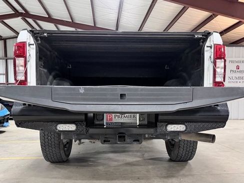 Used 2020 Ford F250 Lariat w/ Lariat Value Package AWD/4WD image 6