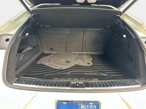 Used 2022 Porsche Cayenne GTS image 9