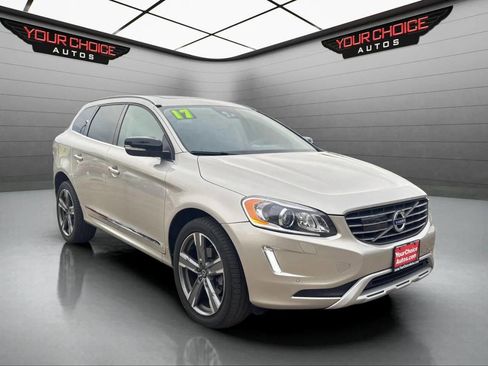 Used 2017 Volvo XC60 T5 Dynamic w/ Advanced Package image 7