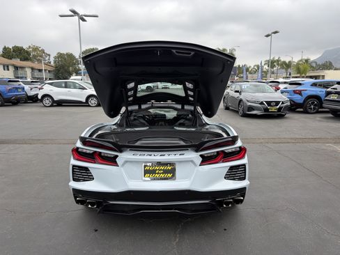 Used 2021 Chevrolet Corvette Stingray Premium Cpe w/ Z51 Performance Package RWD image 12