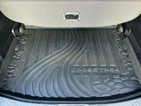 Used 2024 Subaru Crosstrek 2.0i Premium image 17